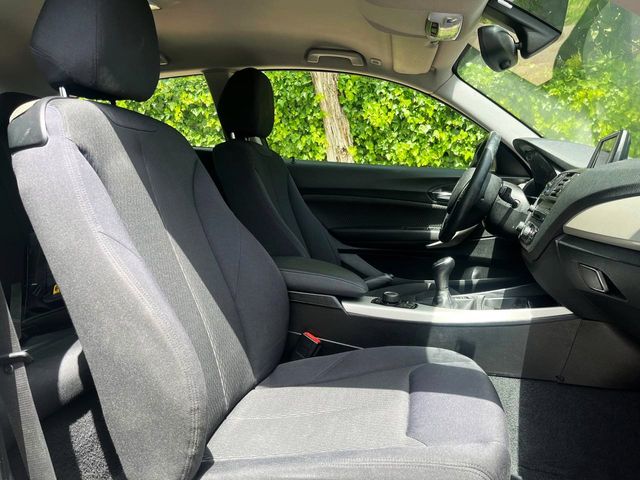 BMW Serie 1 118d 3p. 143 CV manual.