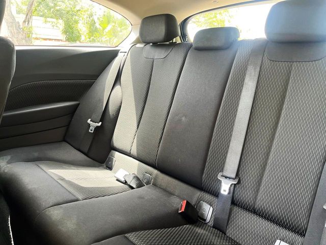 BMW Serie 1 118d 3p. 143 CV manual.