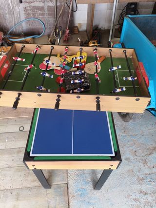Mesa futbolín y ping-pong