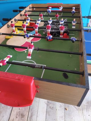 Mesa futbolín y ping-pong