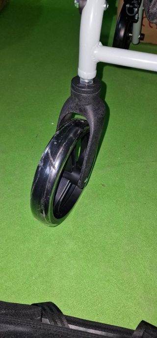 Mobiclinic Andador para ancianos Sofía NUEVO 0727C
