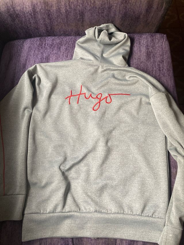 Chaqueta Hugo Boss gris talla M