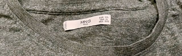 Camiseta Mango hombre, talla XXL.