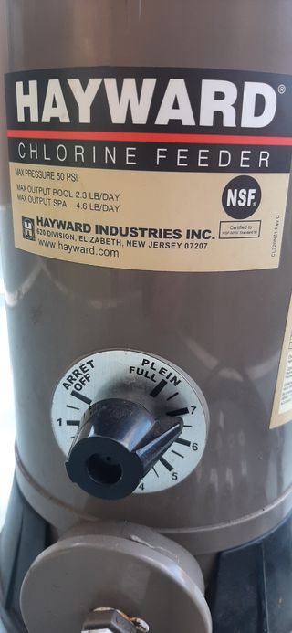Dosificador cloro piscina