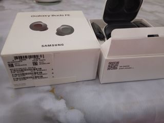 Samsung Galaxy Buds FE - Auriculares inalámbricos