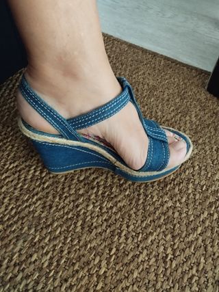 CUPLÉ Zapatos cuña denim azules