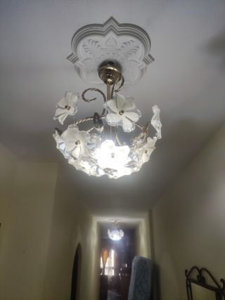 Lampara Flores Vintage - Metal y Cristal