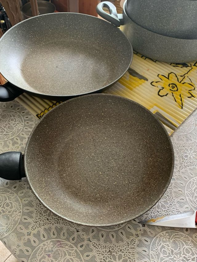 Set casseruole e padelle