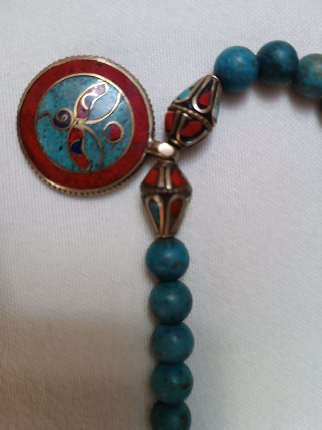 Caja joyero y collares