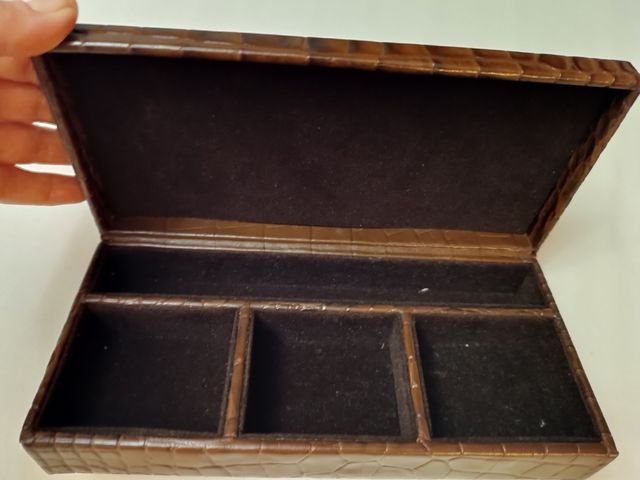 Caja joyero y collares