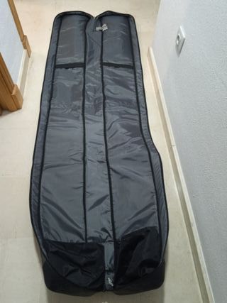 Funda cañas de pesca MATRIX Y CARRETE SAGARRA. 