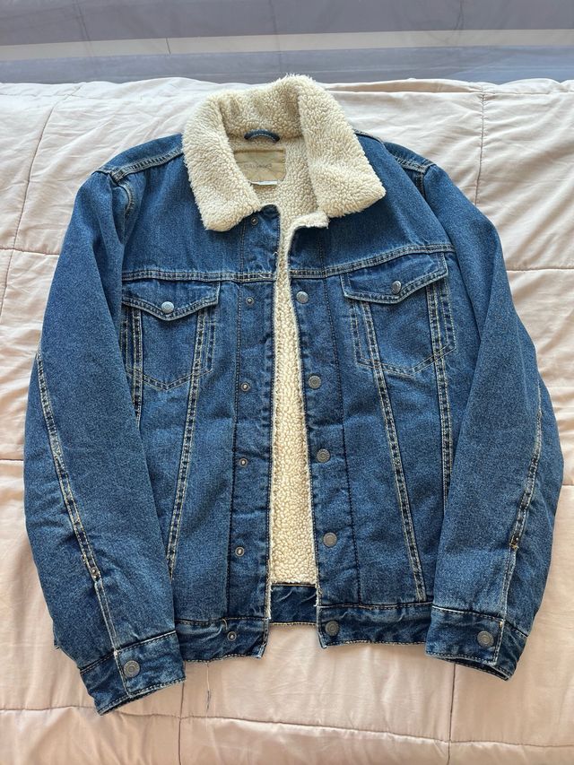 Chaqueta vaquera con pelo hombre pull and bear
