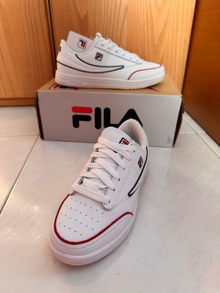 NUEVO Fila zapatillas deportivas Num 37.5