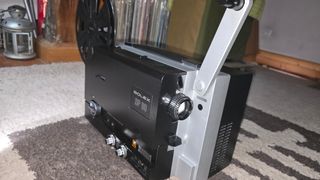 Proyector Bolex SP80 Super8