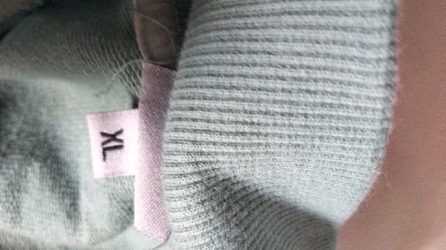 Tuta Asics XL - originale nuova