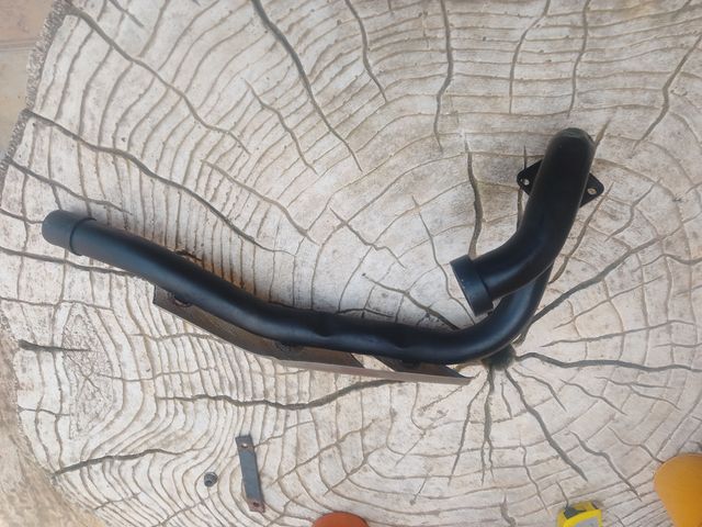 Colector de escape suzuki ltz