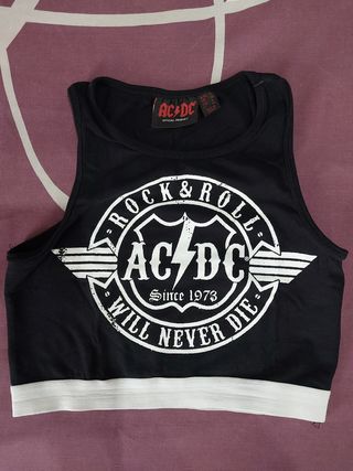 Top rockero AC-DC sin estrenar.