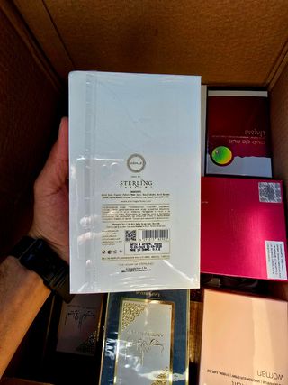 Perfume arabe uniq rojo