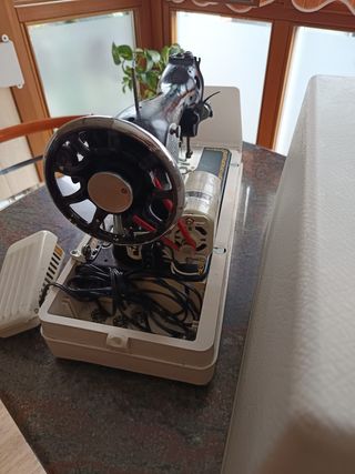 Máquina de coser Singer Antigua 91 años
