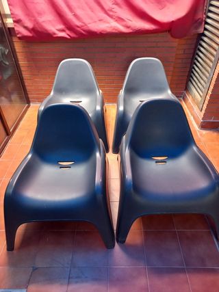Conjunto 4 butacones y 2 mesas para terr