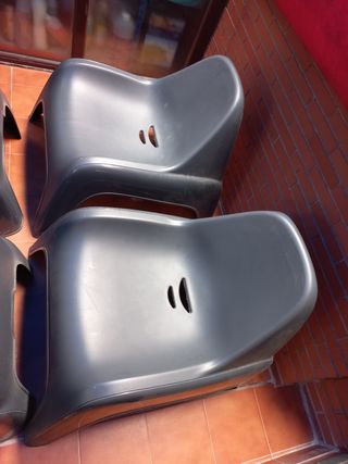 Conjunto 4 butacones y 2 mesas para terr