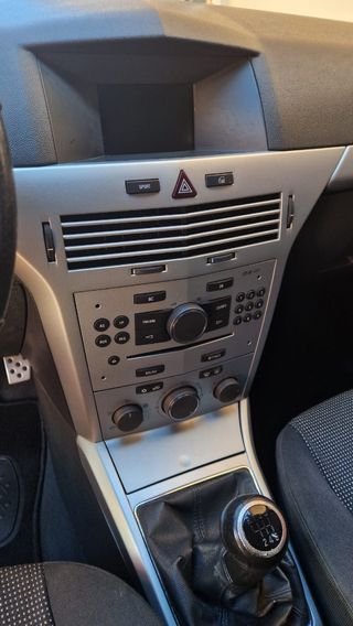 Opel Astra gtc 1.9Cdti 120 sport 2008