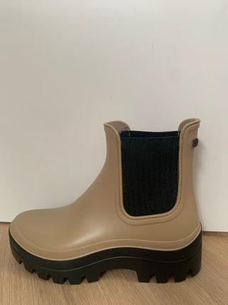 Botas Igor beis mujer talla 39