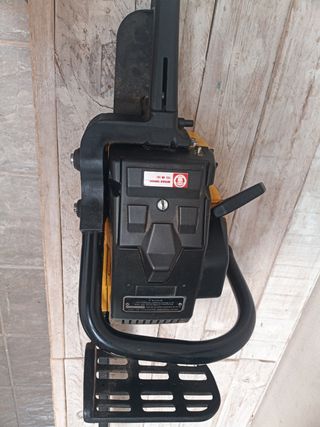Motosierra poco usada,espadín de 55