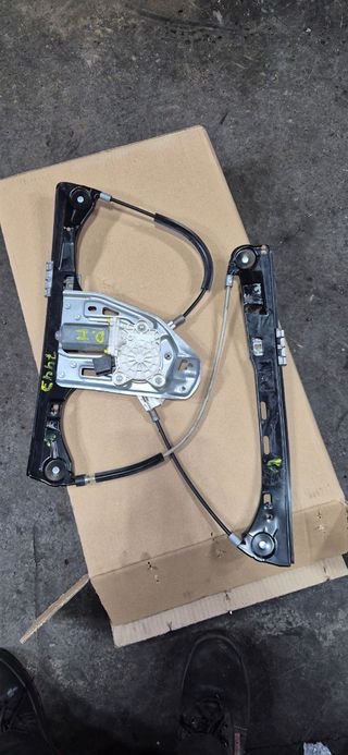 Elevalunas del. Izq. Mercedes Clase C