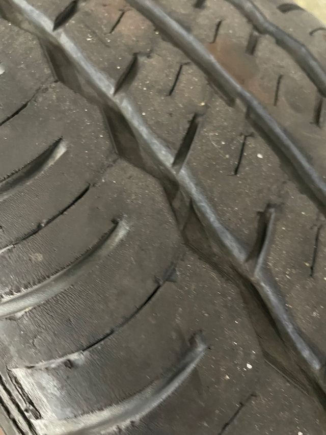 Neumático Lawfenn 205/65 R16C 107/105T