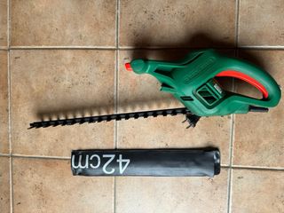 Cortasetos Black+Decker GT100