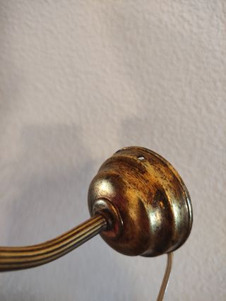 Aplique pequeño con tulipa abierta al ácido