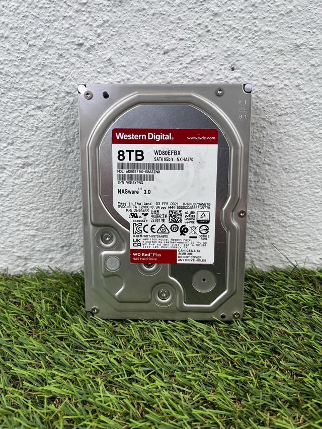 Disco Duro WD Red Plus 3.5" 8TB NAS SATA 3