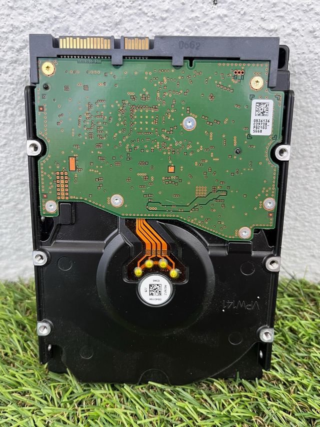 Disco Duro WD Red Plus 3.5" 8TB NAS SATA 3