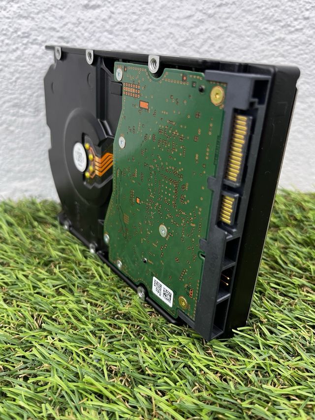 Disco Duro WD Red Plus 3.5" 8TB NAS SATA 3