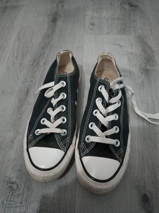 Converse negras bajas sin plataforma 