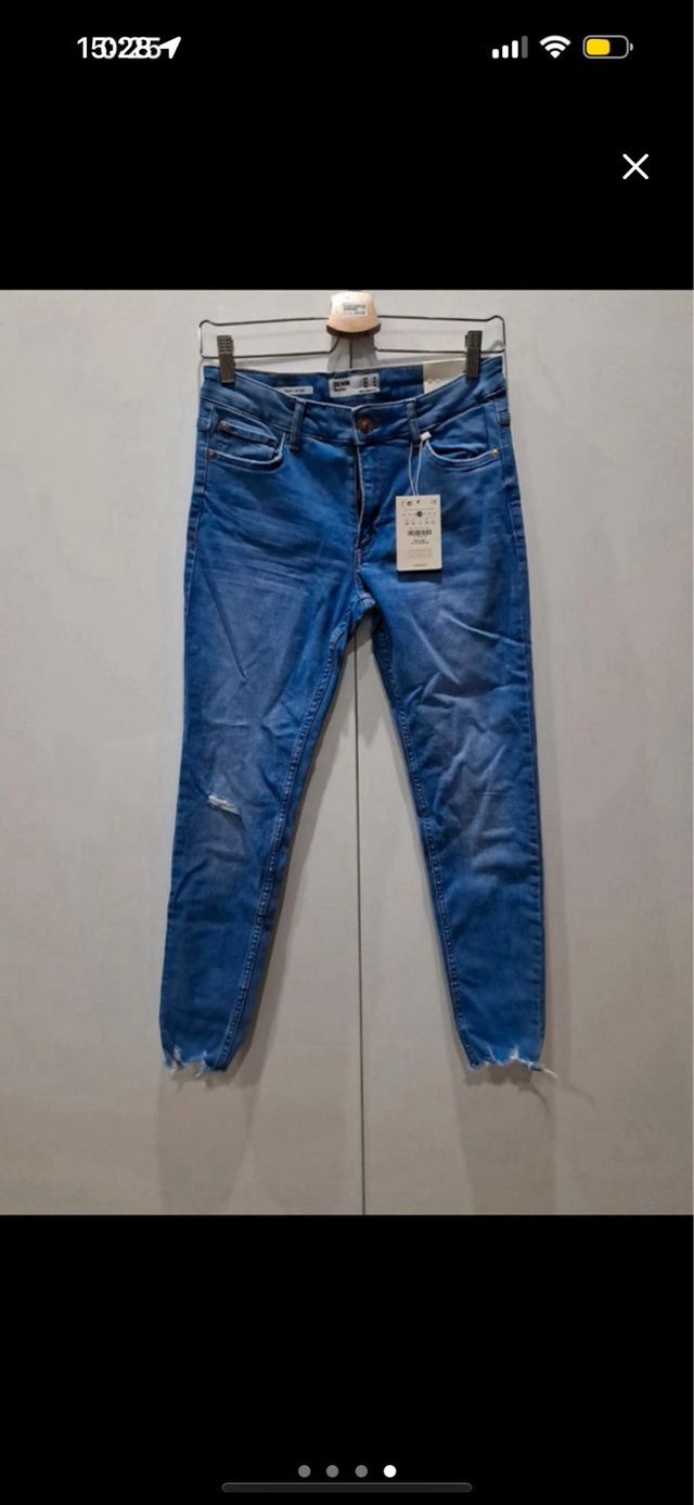 Pantalon pitillo bershka