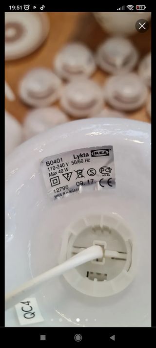 Lampara opalina blanca vintage IKEA modelo Lykta