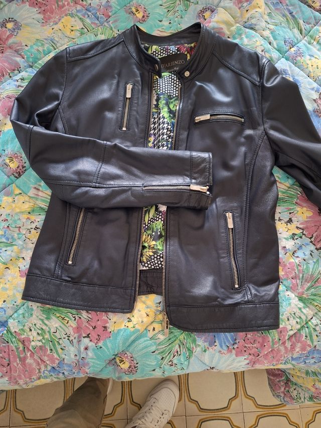 Giacca in pelle blu da donna