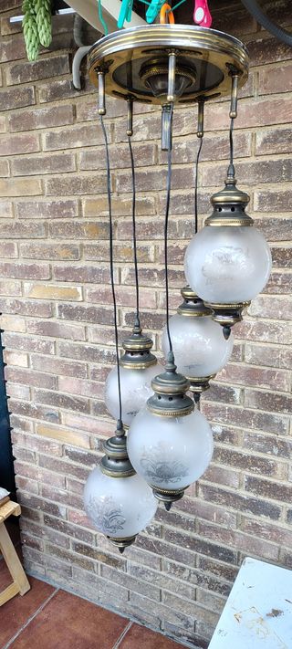 Lámpara de techo colgante antigua