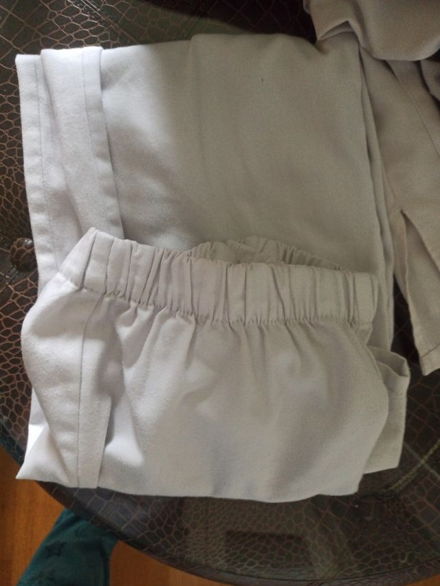 Uniforme enfermería UPNA