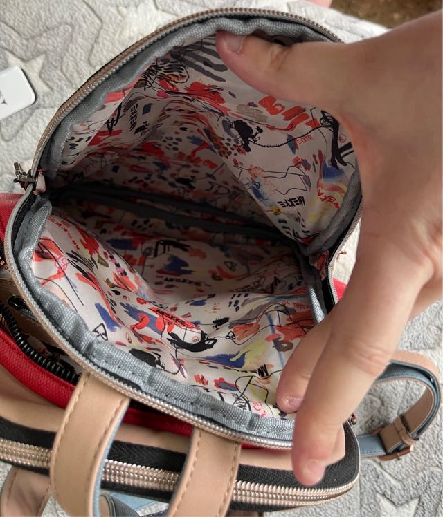 Mochila Anekke con monedero (Se venden juntos).