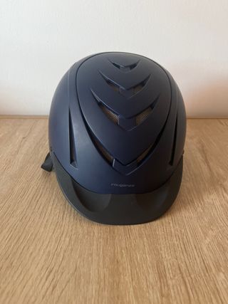 casco hipica y estribos 