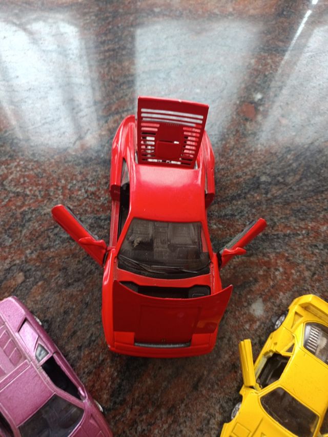 5 Coches miniatura Ferrari & Lamborghini
