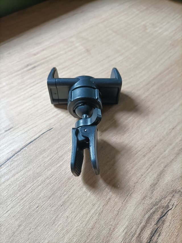 Supporto a morsa per smartphone.