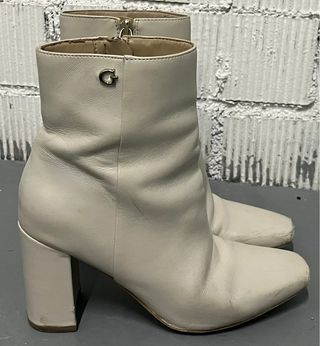 Botines de piel