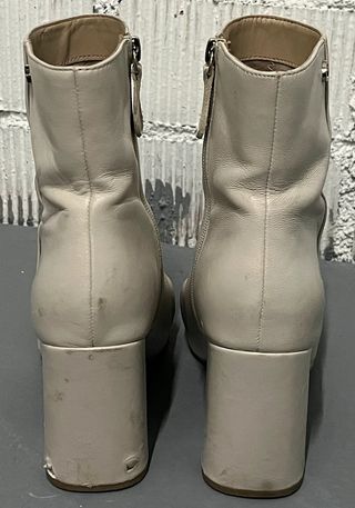 Botines de piel