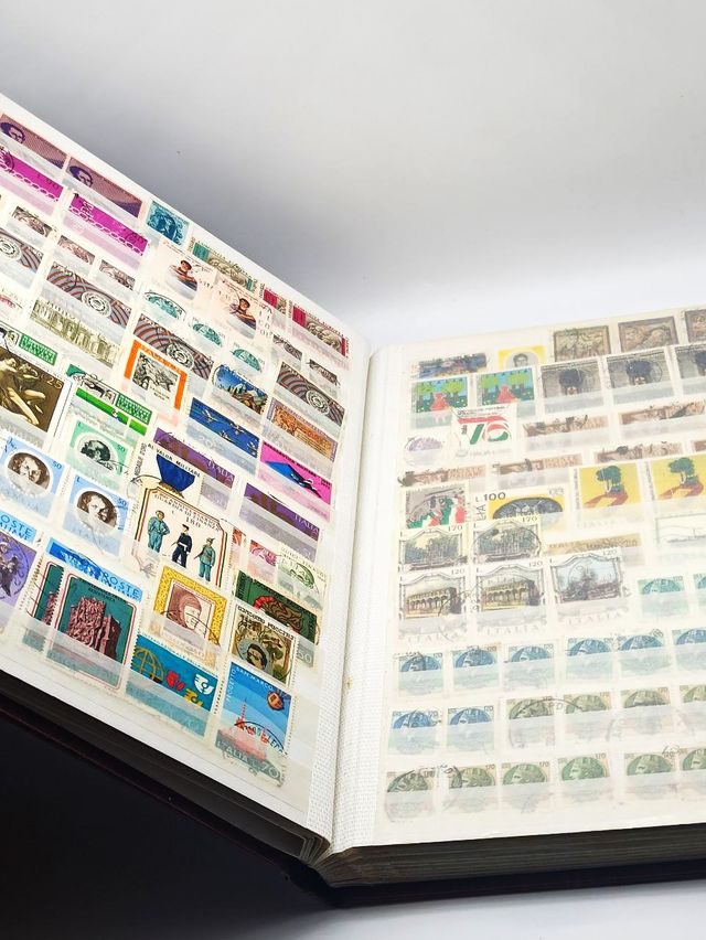 Lotto Collezione più di 3.000 francobolli