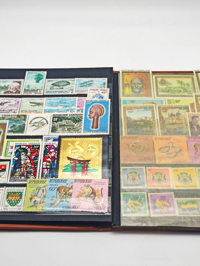 Lotto Collezione più di 3.000 francobolli