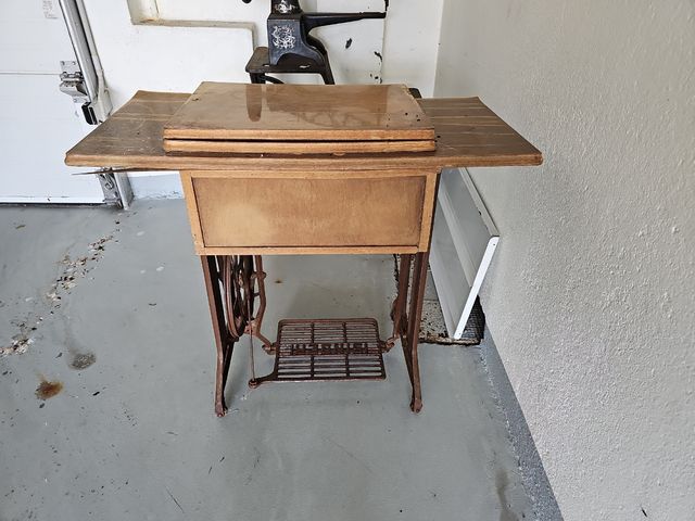 Maquina coser antigua singer